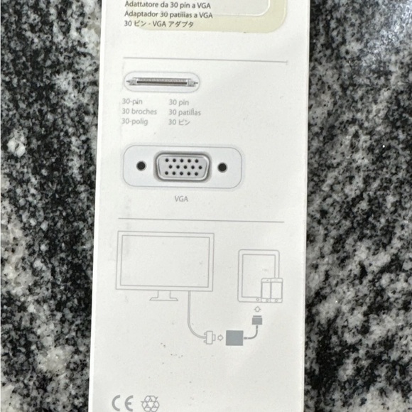 Lot of 12 Apple A1368 30-Pin VGA Adapter iPad 2/iPhone 4/iPod Touch MC552ZM/B - Picture 3 of 5